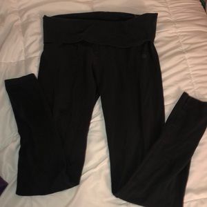 VICTORIA SECRET PINK BLACK LEGGINGS
